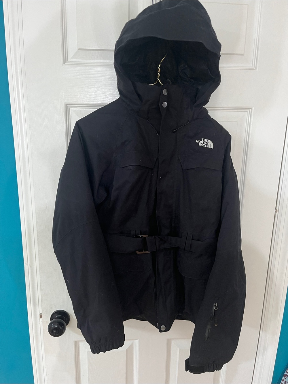 The North Face Women’s 600 Hyvent belted winter jacket size medium